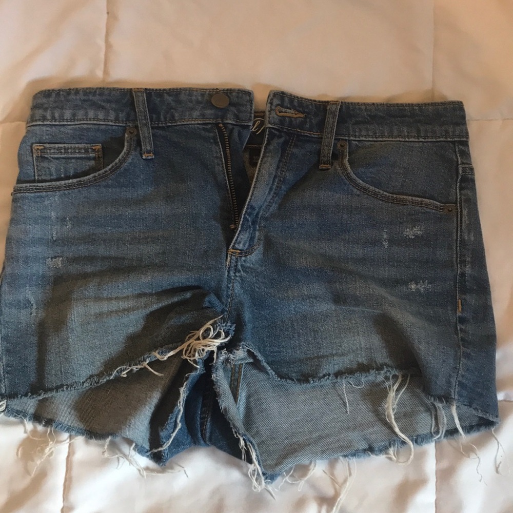 Women’s jean shorts